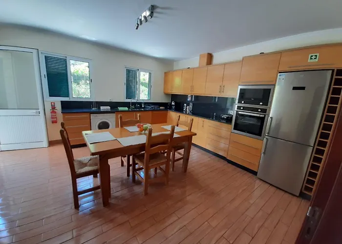 Residencia Do Saramago Holiday home *